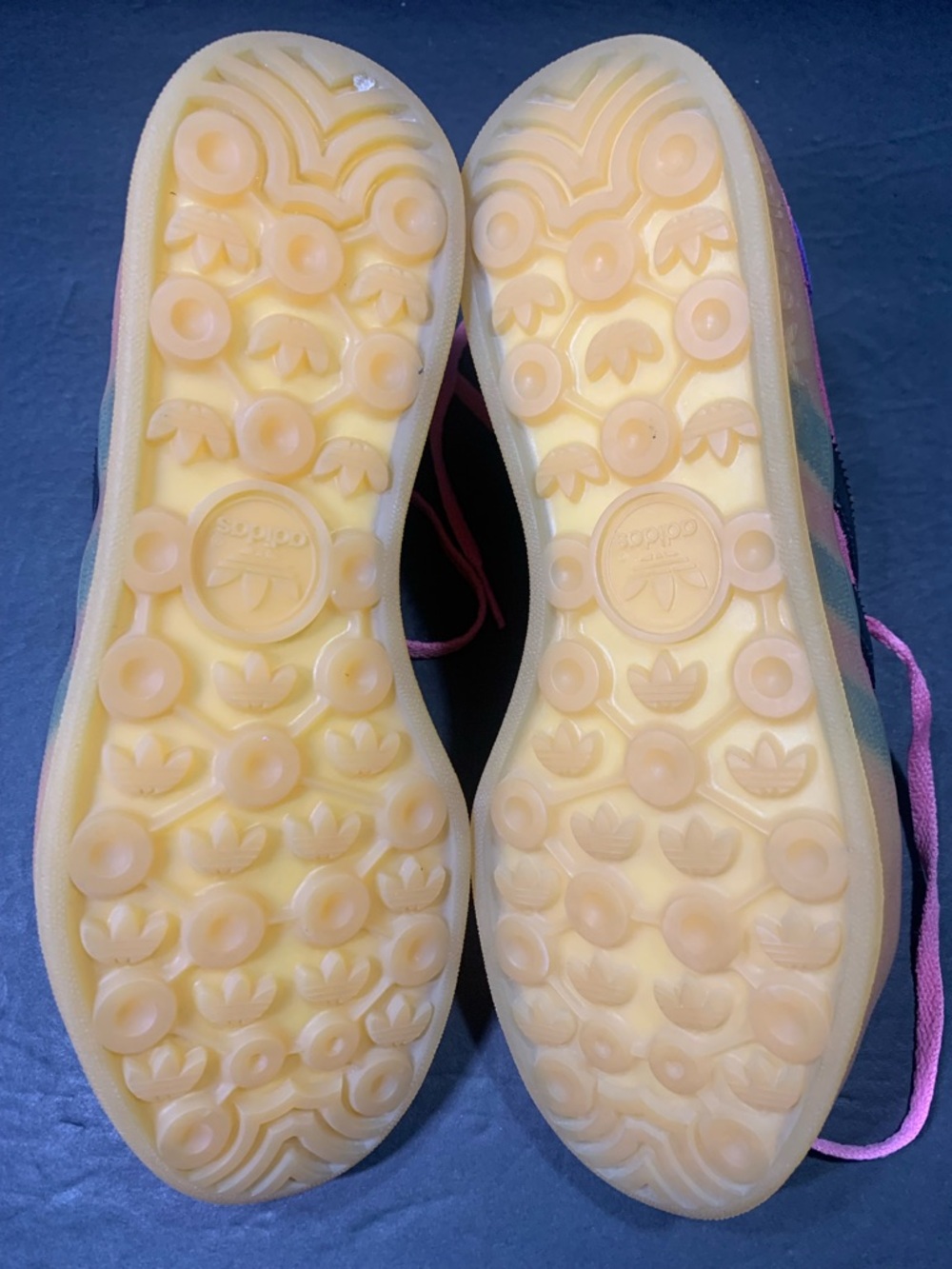 Adidas Gazelle Women’s Pink Black Blue Suede Sneakers Shoe Size- 7.5 - Picture 8 of 9